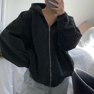 Brandy Melville sweater